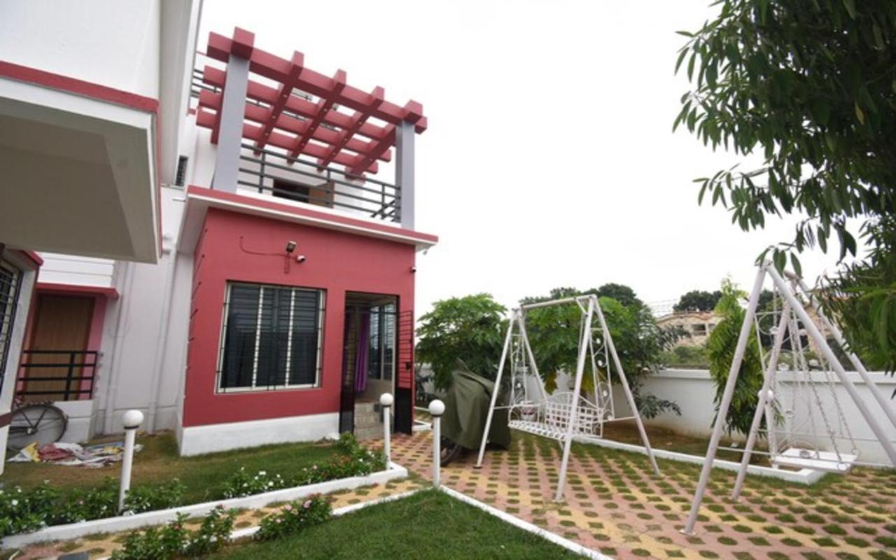 Staymaker Hotel Sannidhyo Shānti Niketan 外观 照片